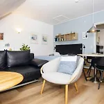 2 Person In Ferienhaus *
