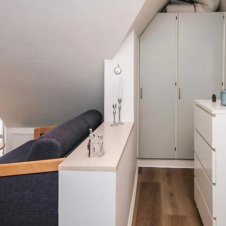 2 Person In Holiday home