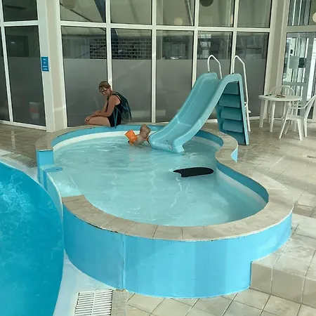 2 Person In Ferienhaus *